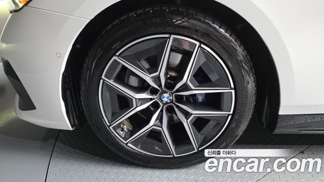 BMW 5 Series (G60) 520i M Sport 2024 — фото 5