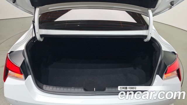 Hyundai Avante (CN7) 1.6 Smart 2023 — фото 20