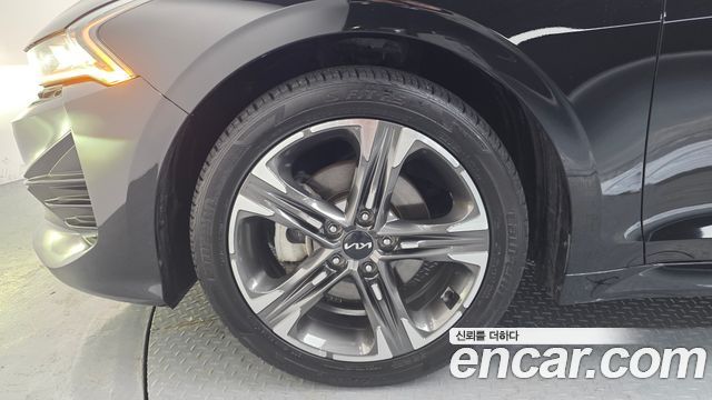 Kia K5 (III) 2.0 Prestige 2023 — фото 5