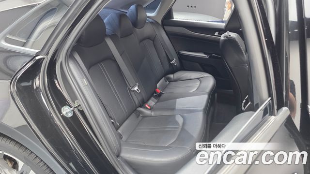 Kia K5 (III) 2.0 Prestige 2023 — фото 16