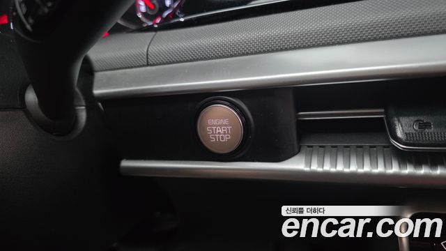 Kia K5 (III) 2.0 Prestige 2023 — фото 24