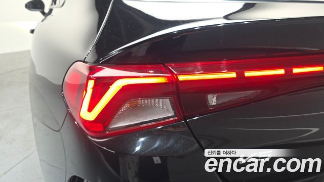 Kia K5 (III) 2.0 Prestige 2023 — фото 29