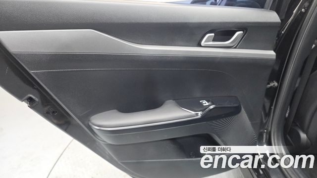 Kia K5 (III) 2.0 Prestige 2023 — фото 31