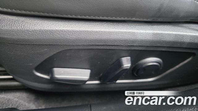 Kia K5 (III) 2.0 Prestige 2023 — фото 37