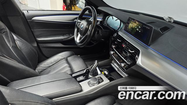 BMW 5 Series (G30) 520d M Sport package 2017 — фото 23