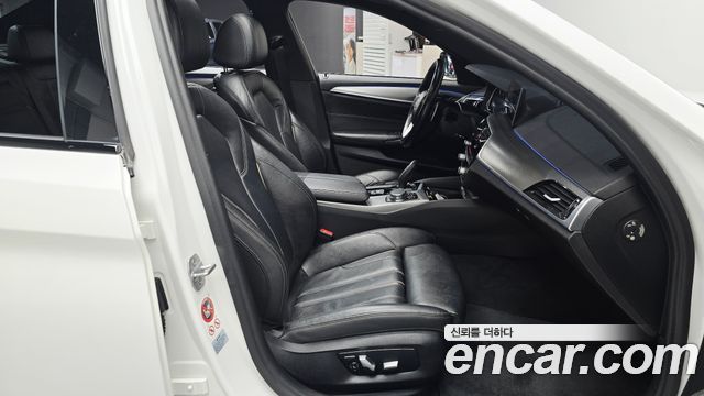 BMW 5 Series (G30) 520d M Sport package 2017 — фото 32