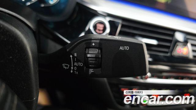 BMW 5 Series (G30) 520d M Sport package 2017 — фото 33