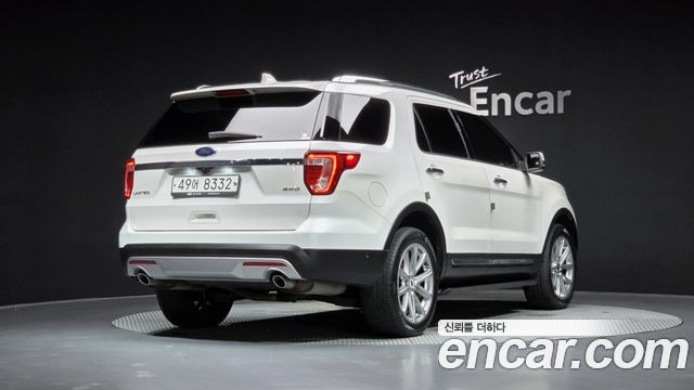 Ford Explorer 3.5 Limited 4WD 5th 2017 — фото 2