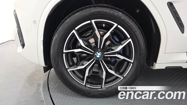 BMW X4 (G02) xDrive20i M Sport 2023 — фото 5