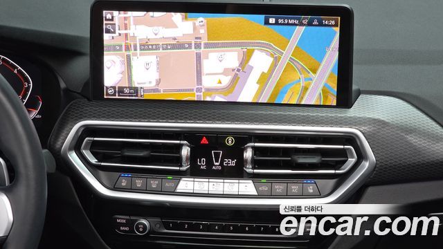 BMW X4 (G02) xDrive20i M Sport 2023 — фото 14