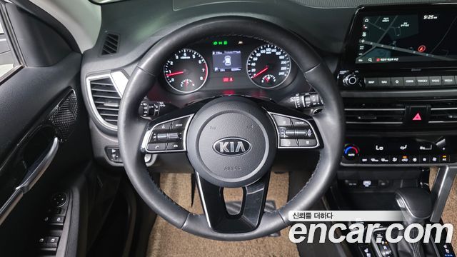 Kia Seltos Gasoline 1.6 Turbo 2WD Signature 2022 — фото 13