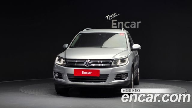 Volkswagen Tiguan 2.0 TDI Comfort 5N 2015 — фото 3