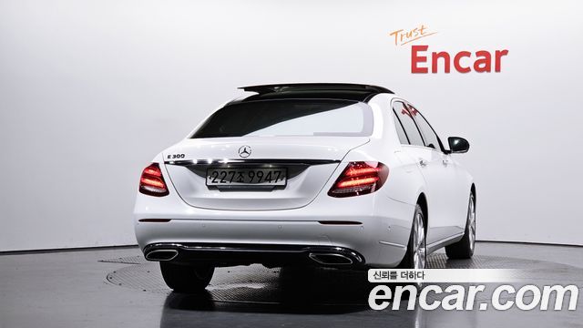 Mercedes-Benz E-Class (W213) E300 Exclusive 2019 — фото 4