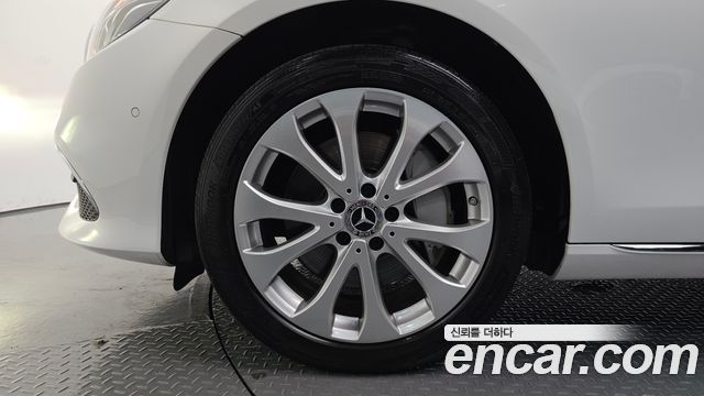 Mercedes-Benz E-Class (W213) E300 Exclusive 2019 — фото 5