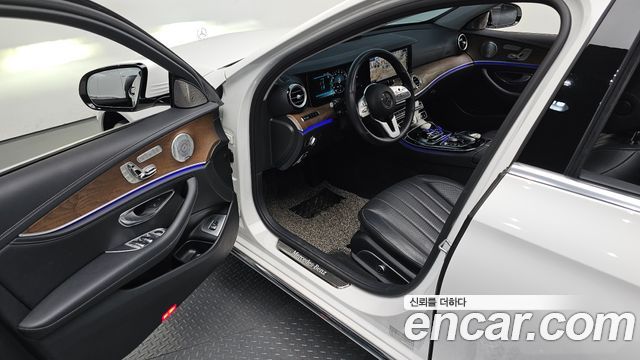 Mercedes-Benz E-Class (W213) E300 Exclusive 2019 — фото 10