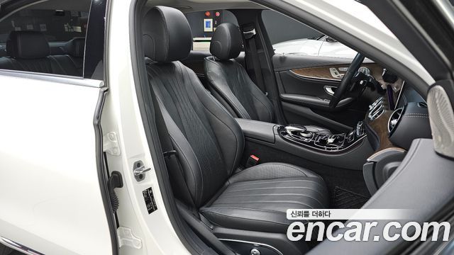 Mercedes-Benz E-Class (W213) E300 Exclusive 2019 — фото 26