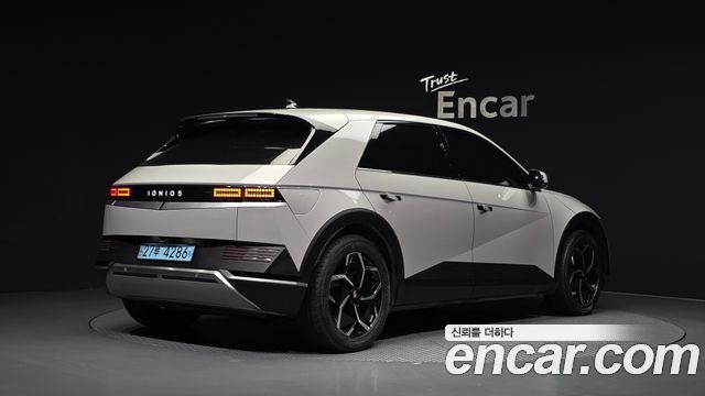 Hyundai Ioniq 5 Long range Exclusive 2022 — фото 2