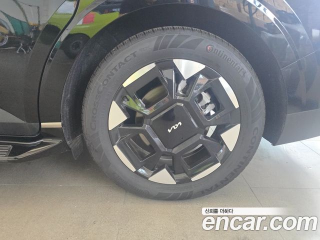 Kia Carnival (IV) Diesel 9-Seater Hi Limousine (Special Vehicle) 2024 — фото 18