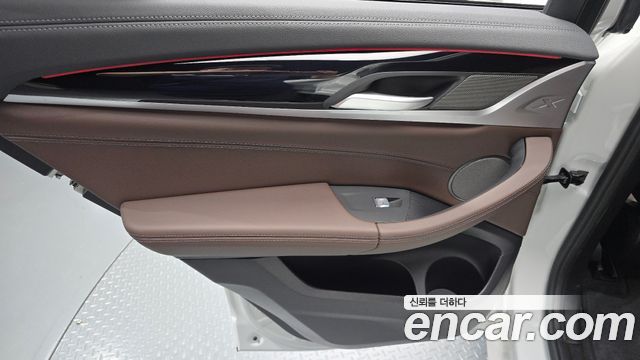 BMW X4 (G02) xDrive M40i 2025 — фото 31