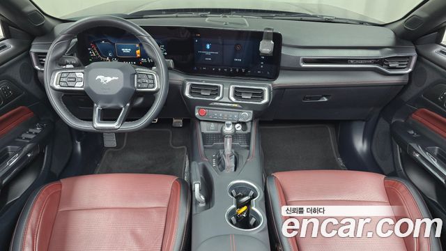 Ford Mustang (VII) 5.0 GT Premium Convertible 2024 — фото 7