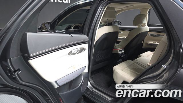 Genesis GV70 2.5T Gasoline 2WD 2023 — фото 26