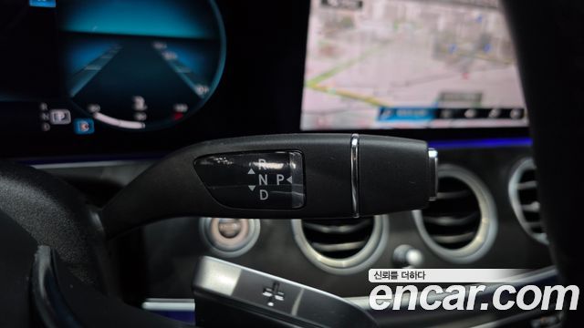 Mercedes-Benz E-Class (W213) E250 AMG Line 2023 — фото 9