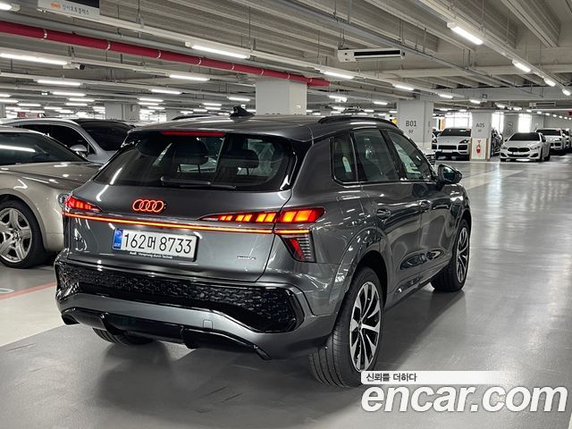 Audi Q3 (FJ) TFSI Quattro S Line Black Edition 2026 — фото 7