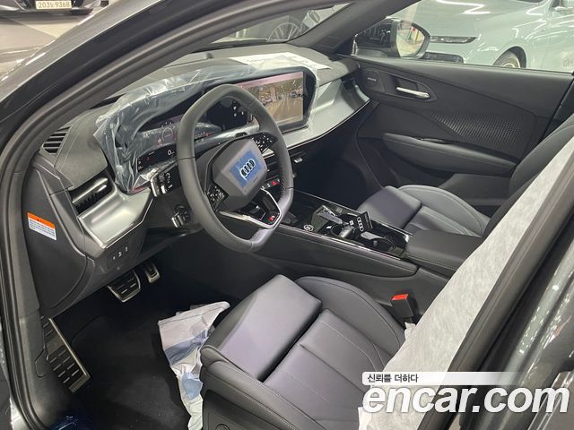 Audi Q3 (FJ) TFSI Quattro S Line Black Edition 2026 — фото 10