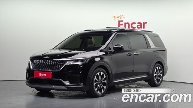 Kia Carnival (IV) Gasoline 7-Seater Signature 2023 — фото 1