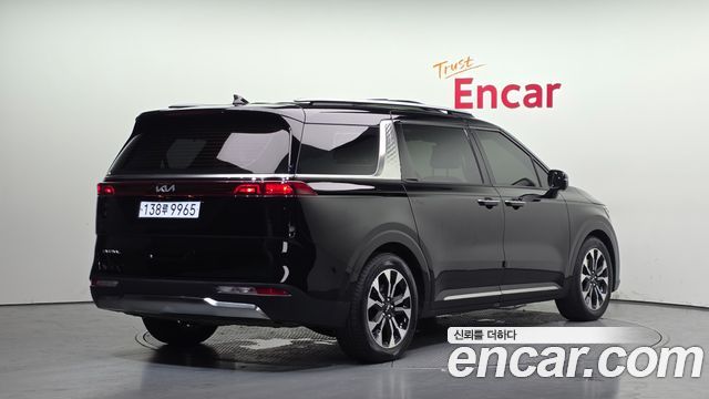 Kia Carnival (IV) Gasoline 7-Seater Signature 2023 — фото 2