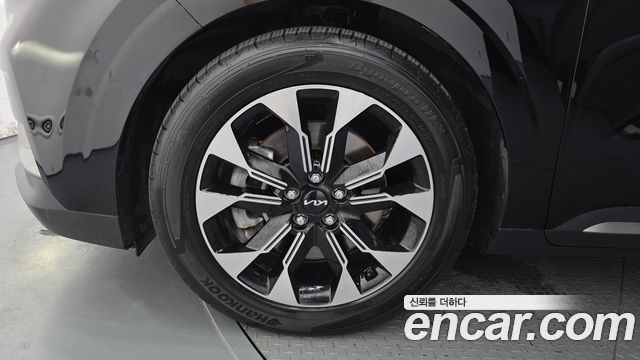 Kia Carnival (IV) Gasoline 7-Seater Signature 2023 — фото 5