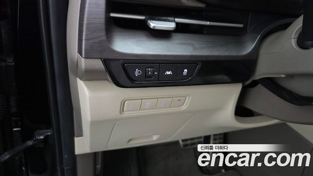 Kia Carnival (IV) Gasoline 7-Seater Signature 2023 — фото 14