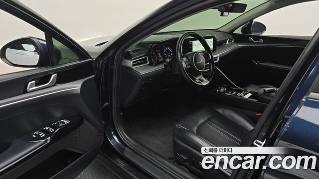 Kia K5 (III) 2.0 Prestige 2022 — фото 10