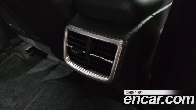 Kia K5 (III) 2.0 Prestige 2022 — фото 29