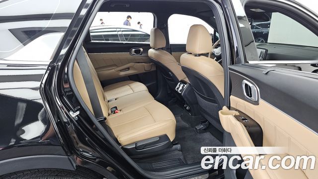 Kia Sorento (IV) Diesel 2.2 2WD Signature 2024 — фото 12