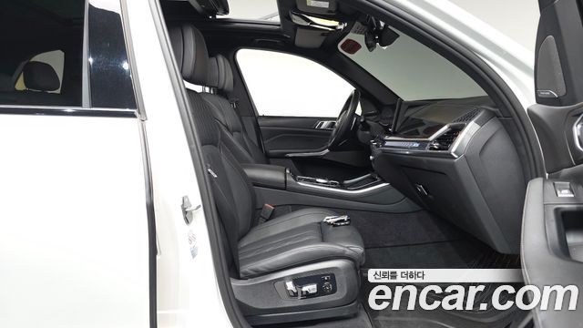 BMW X5 (G05) xDrive 40i M Sport 2024 — фото 32