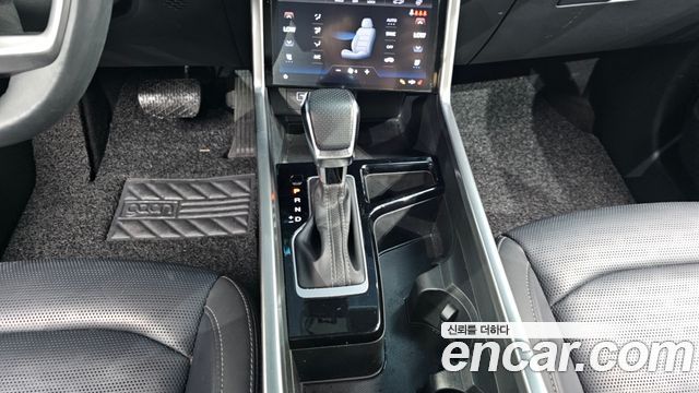 KG Mobility (SsangYong) Torres Bi-fuel 1.5 4WD TL7 2024 — фото 9