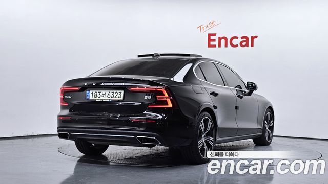 Volvo S60 (III) B5 Inscription 2021 — фото 2