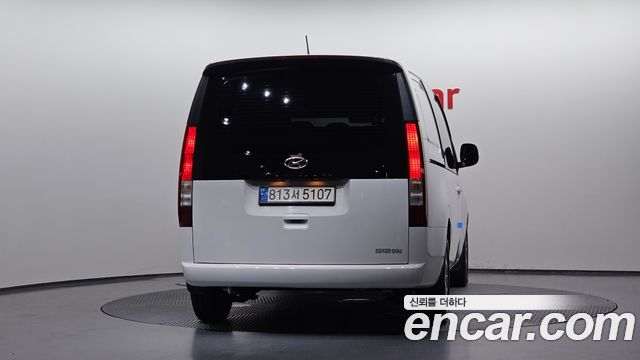 Hyundai Staria Cargo 5-Seater Modern 2022 — фото 4