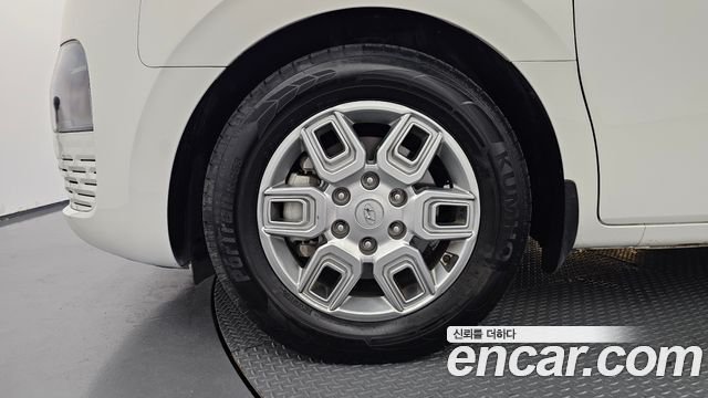 Hyundai Staria Cargo 5-Seater Modern 2022 — фото 5