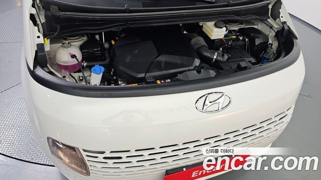 Hyundai Staria Cargo 5-Seater Modern 2022 — фото 6