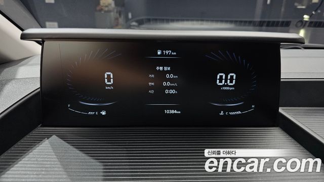 Hyundai Staria Cargo 5-Seater Modern 2022 — фото 8