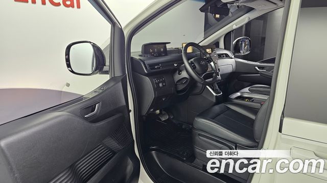 Hyundai Staria Cargo 5-Seater Modern 2022 — фото 10