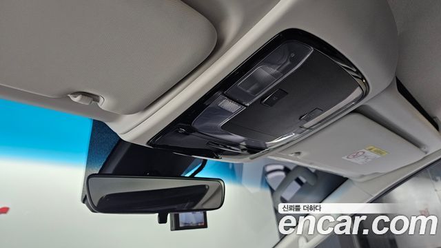 Hyundai Staria Cargo 5-Seater Modern 2022 — фото 19