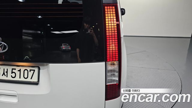 Hyundai Staria Cargo 5-Seater Modern 2022 — фото 23