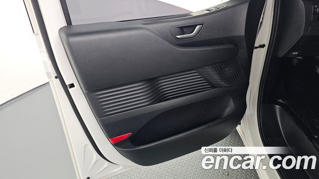 Hyundai Staria Cargo 5-Seater Modern 2022 — фото 24