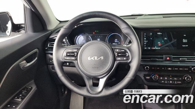 Kia Niro Plus Earth 2024 — фото 13