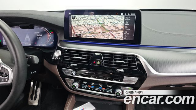 BMW 6 Series GT (G32) 620d M Sport 2024 — фото 13