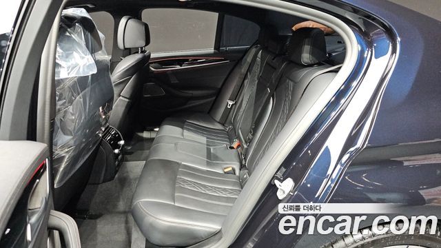 BMW 5 Series (G30) 530i M Sport Package 2021 — фото 26