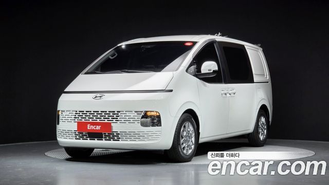 Hyundai Staria Cargo 5-Seater Modern 2022 — фото 1